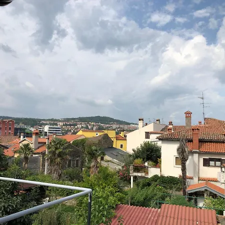 Apartmaja Eva&pia * Koper