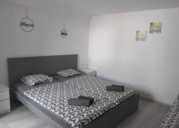 Διαμέρισμα Apartmaja Eva&pia *